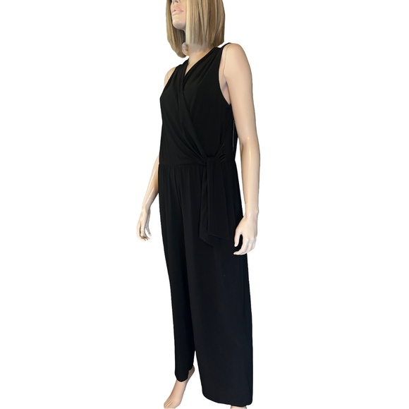 Tahari Jumpsuit Romper 1-Piece Surplice V-Neck Cross Over Front with Tie Waist - Picture 10 of 15